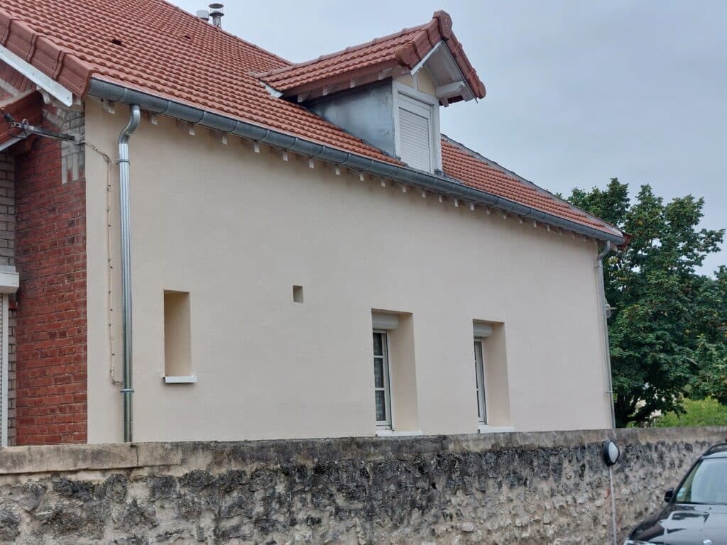 Mur isolation extérieure Bagneaux sur Loing