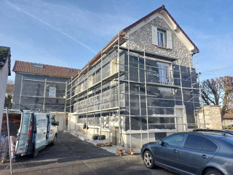 Chantier ITE Morêt Loing et Orvannes